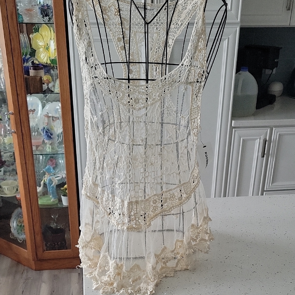 Roommates Cream Lace Crochet Tank Cover-Up